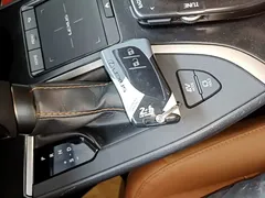 2020 Lexus UX 260h, белый — фото 9