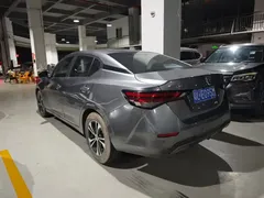 2022 Nissan Sylphy 1.6L XL CVT — фото 3
