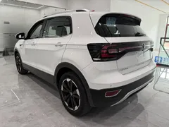 2021 Volkswagen Tacqua 1.5L AT, белый — фото 4
