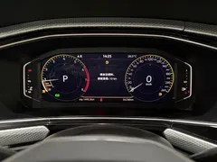 2021 Volkswagen Tacqua 1.5L AT, белый — фото 14