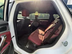 2023 Jetour X70 PLUS 1.5T MT 5-seat, белый — фото 16