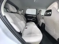 2025 BYD Yuan UP Smart Driving 401km Vitality, белый — фото 12