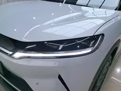2025 BYD Yuan UP Smart Driving 401km Vitality, белый — фото 14