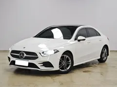2022 Mercedes-Benz A-Class 180 L Sport Sedan, белый — фото 1