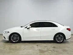 2022 Mercedes-Benz A-Class 180 L Sport Sedan, белый — фото 3