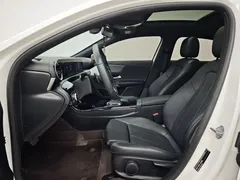 2022 Mercedes-Benz A-Class 180 L Sport Sedan, белый — фото 7