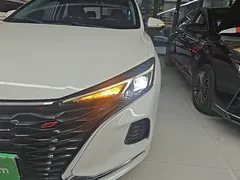 2021 Changan Eado PLUS 1.4T GDI DCT, белый — фото 24