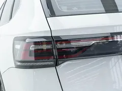 2023 Volkswagen Tharu 300TSI 2WD, белый — фото 22