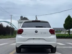 2021 Volkswagen Polo Plus 1.5L AT, белый — фото 6