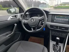 2021 Volkswagen Polo Plus 1.5L AT, белый — фото 15