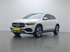 2020 Mercedes-Benz GLA 200, белый — фото 1