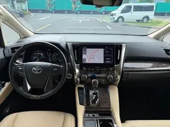 2021 Toyota Alphard Hybrid 2.5L Premium, белый — фото 13