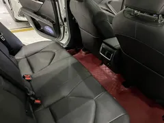 2023 Toyota Camry 2.5G Luxury, белый — фото 14