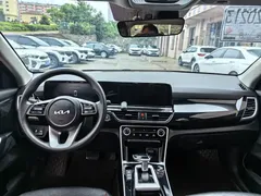 2023 Kia Seltos 1.5L CVT Luxury, чёрный — фото 8