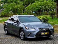 2021 Lexus ES 200 — фото 3