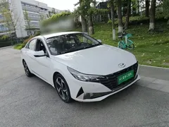 2022 Hyundai Elantra 1.5L CVT GLX Elite, белый — фото 4