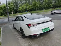 2022 Hyundai Elantra 1.5L CVT GLX Elite, белый — фото 5