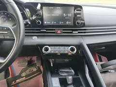 2022 Hyundai Elantra 1.5L CVT GLX Elite, белый — фото 13