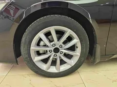 2022 Honda Accord 260TURBO Luxury, чёрный — фото 14