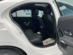 2022 Mercedes-Benz A-Class 180 L Sport Sedan, белый — фото 10