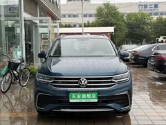 2022 Volkswagen Tiguan L 330TSI AT 2WD R-Line, синий — фото 2