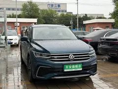 2022 Volkswagen Tiguan L 330TSI AT 2WD R-Line, синий — фото 3