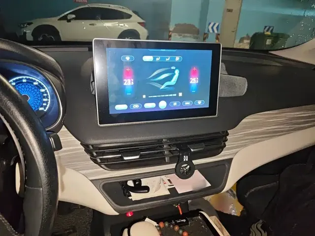 2023 Hongqi E-QM5 620km PLUS
