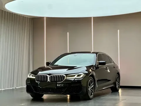 2021 BMW 5 Series 5 535Le M
