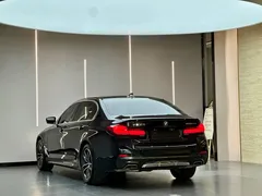 2021 BMW 5 Series 5 535Le M, чёрный — фото 10