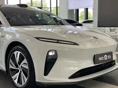 2024 Nio ET5 75kWh EV, белый — фото 11