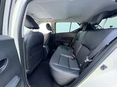 2022 Nissan Kicks 1.5L CVT XV Luxury, белый — фото 12