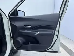 2022 Nissan Kicks 1.5L CVT XV Luxury, белый — фото 21