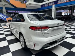 2022 Toyota Levin 185T CVT Luxury, белый — фото 7