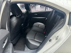 2022 Toyota Levin 185T CVT Luxury, белый — фото 16
