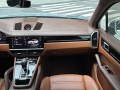 2022 Porsche Cayenne 3.0T Platinum — фото 13