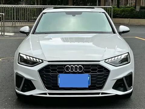 2022 Audi A4L 40 TFSI