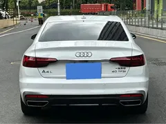 2022 Audi A4L 40 TFSI, белый — фото 3
