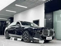 2023 BMW 7 735Li M, чёрный — фото 3