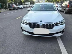 2021 BMW 5 Series 5 525Li, белый — фото 2