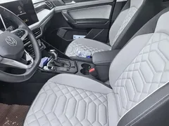2023 Volkswagen Tayron 330TSI 2WD Plus, белый — фото 4