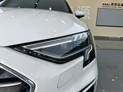 2021 Audi A3L Limousine 35 TFSI, белый — фото 4