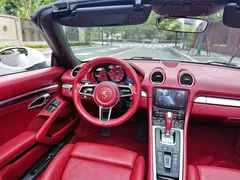 2020 Porsche 718 Boxster 2.0T, белый — фото 10