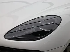 2022 Porsche Macan T 2.0T — фото 27