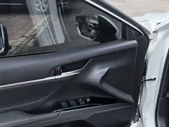 2021 Toyota Camry Hybrid 2.5HGVP Advanced, белый — фото 8