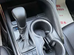 2021 Toyota Camry Hybrid 2.5HGVP Advanced, белый — фото 16