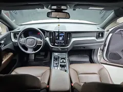 2022 Volvo XC60 4WD Zhiyi Luxury, белый — фото 16