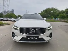 2024 Volvo XC60 4WD Luxury, белый — фото 2