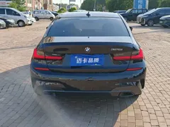 2022 BMW 3 Series 325i M, чёрный — фото 8