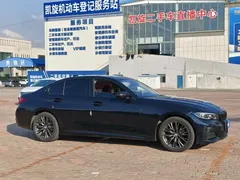 2022 BMW 3 Series 325i M, чёрный — фото 10