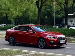2021 BMW 2 Series 225i M — фото 3